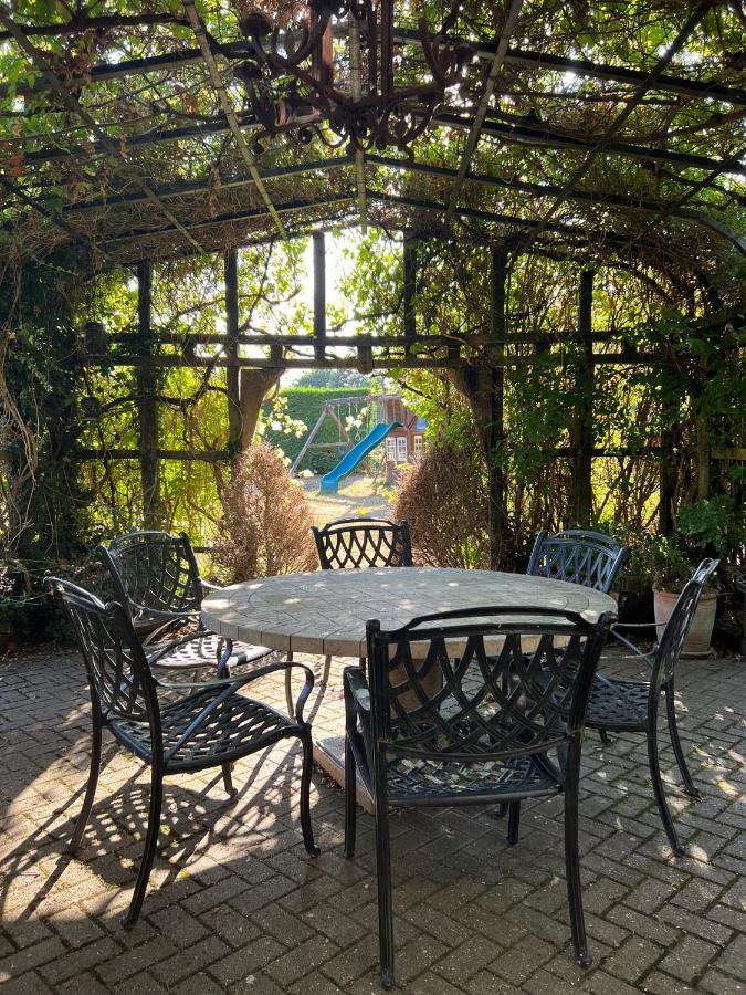 Bed and Breakfast The Gatehouse At Stansted Hallingbury Exterior foto