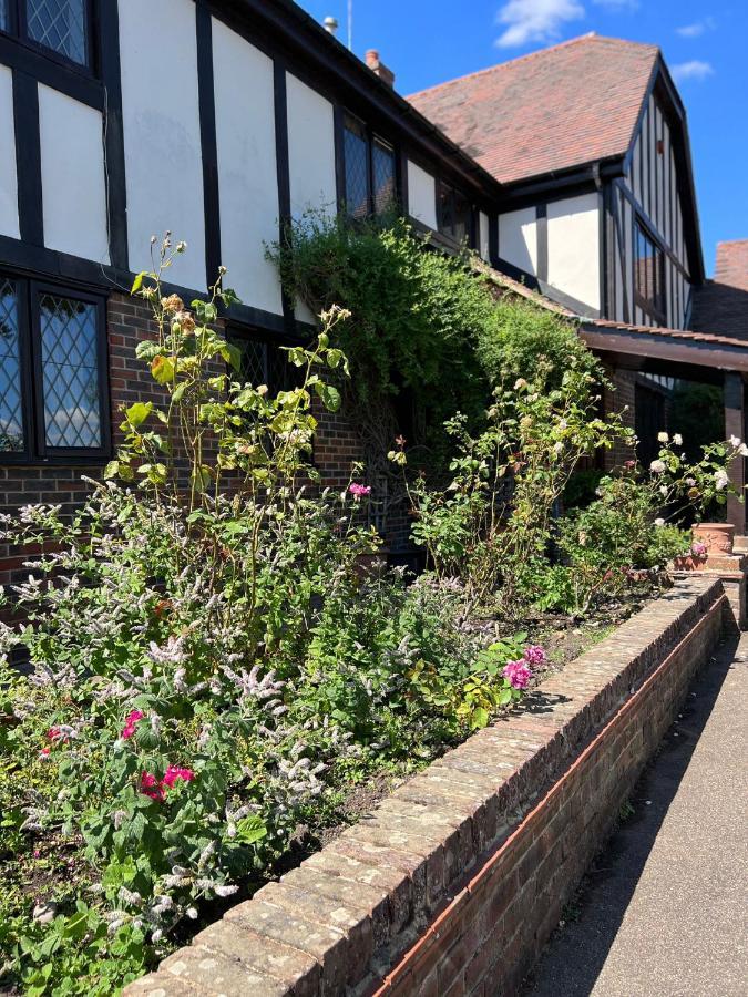 Bed and Breakfast The Gatehouse At Stansted Hallingbury Exterior foto